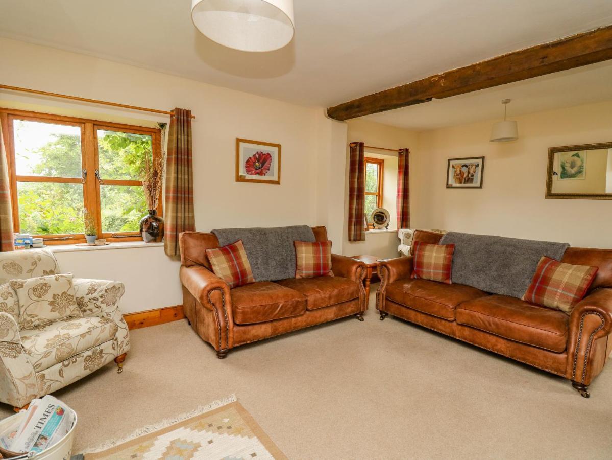 Byrdir Cottage Llanwrthwl Eksteriør bilde