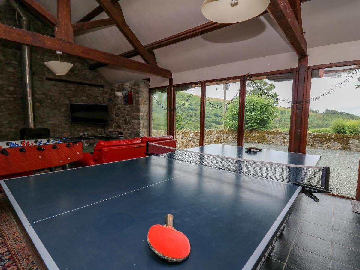 Byrdir Cottage Llanwrthwl Eksteriør bilde